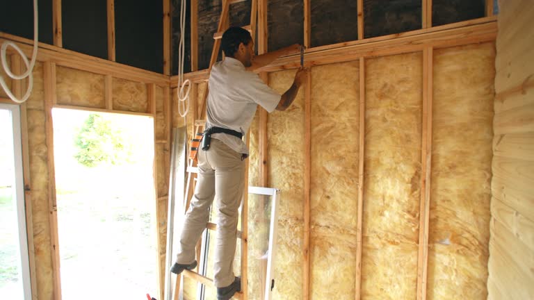 Types of Insulation We Offer in Kenilworth, PA